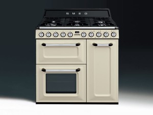 KUCHNIA Z PŁYTĄ GAZOWĄ SMEG TR93P Victoria